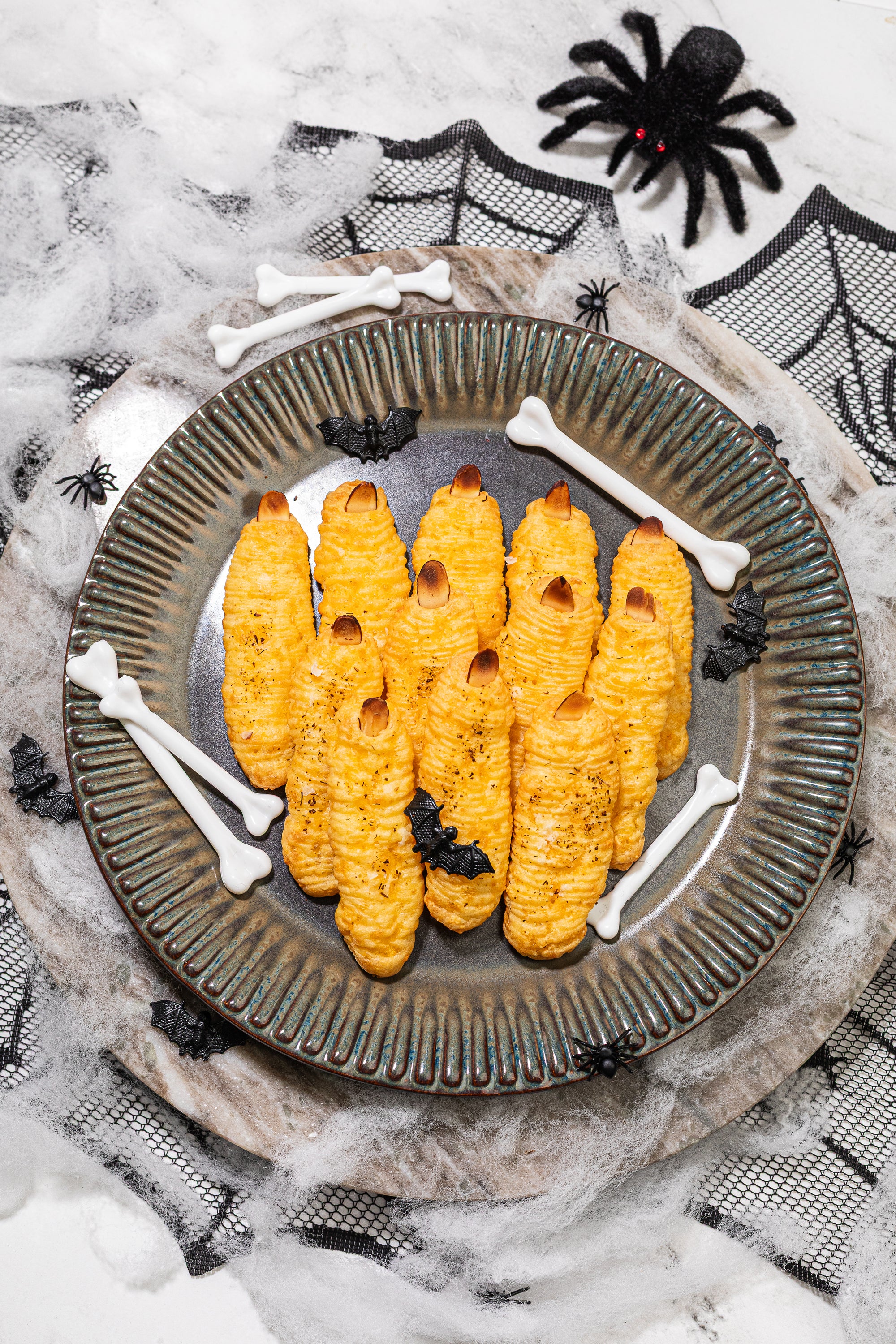 Witch's Fingers